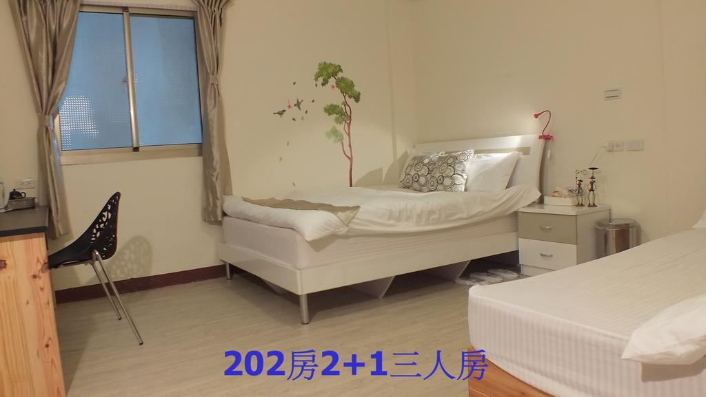 Ding Ding Homestay Jinhu Quarto foto