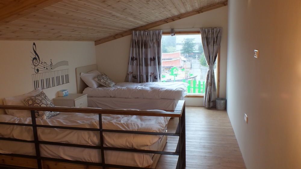 Ding Ding Homestay Jinhu Exterior foto